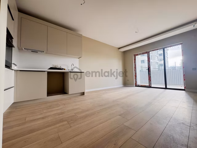 İstanbul Yolu Metroya 300 Metre Uzaklıkta 1+1 Daire 1