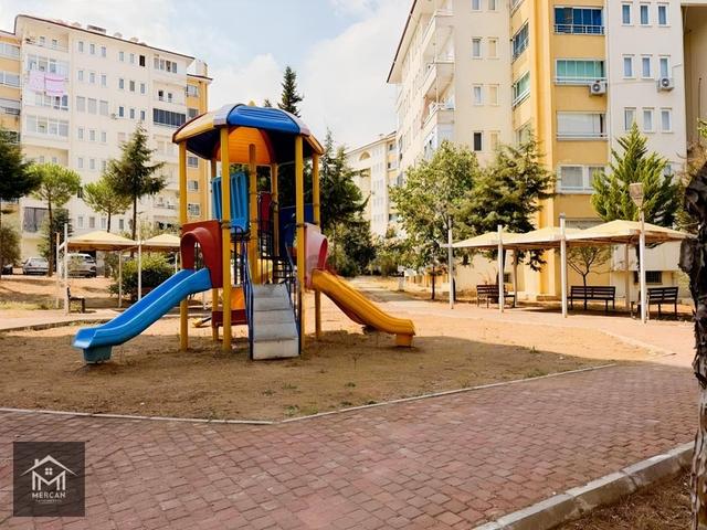 Mercan'dan Servergazi Mevki Teras Park Yakını Satılık Daire !! 1
