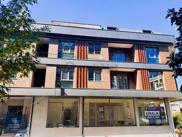 Halkalı Kavaklıda Yeni Binada Kiralık İşyeri 1