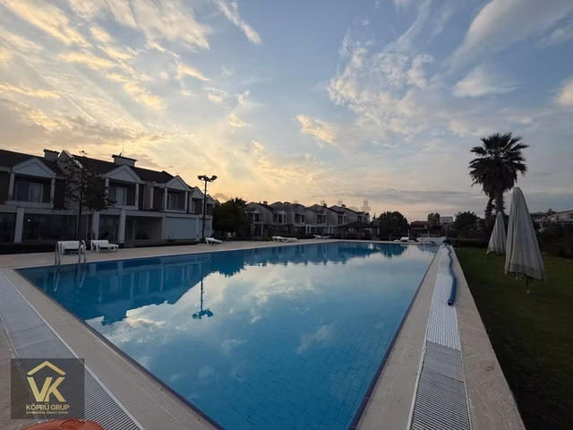 Vk Köprü Grup'tan Satılık - Flora Sitesinde Villa 1