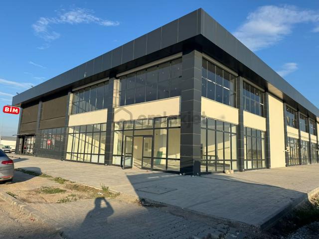 Yeni Sanayi Sitesi Ana Yol Üzeri Halk Bank Ardı Köşe Dükkan 1