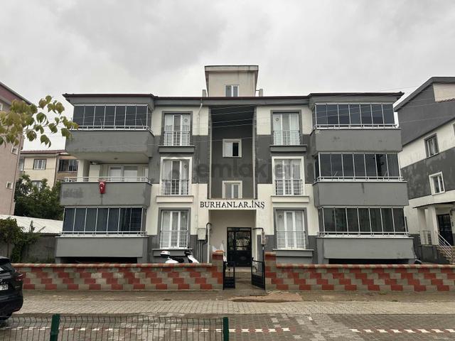 Bursadabul'dan Yunusemre Mah. Arakat Önü Park 150 M2 3+1 1