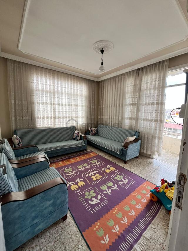 Bizim Emlak'tan Anıt 'ta 3+1 Bagimsiz Mutfaklı Arakat Kiralık Daire 1