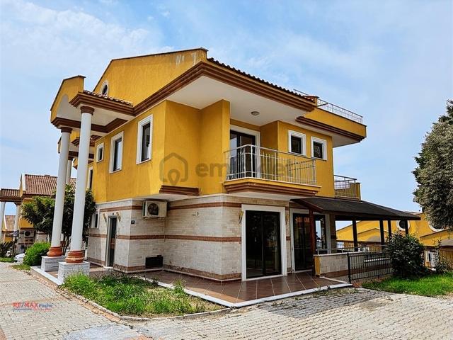 Kuşadası Lebiderya Konakları 5+2 305m2 Deniz Manzaralı Doğalgaz 1