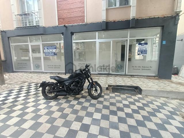 Tekirdağ Süleymanpaşa Değirmenaltı Mah. Kiralık 144 M² Dükkan 1