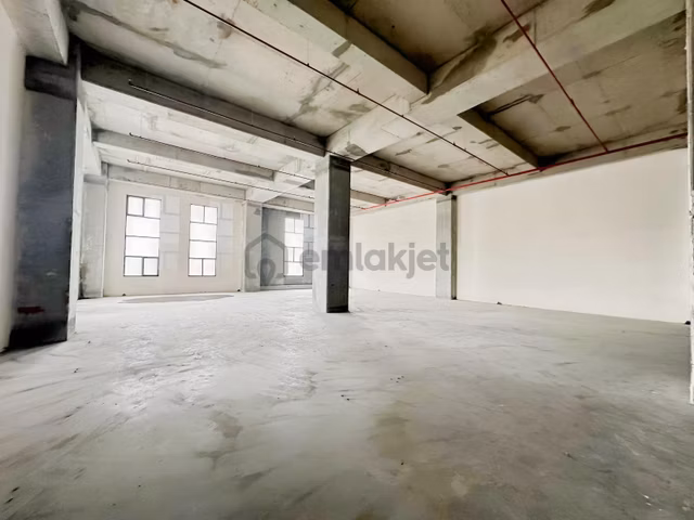 Tahtakale Tem 34 Projesinde 400 M2 H.yuk: 6.30 Tır Yanaşır 1