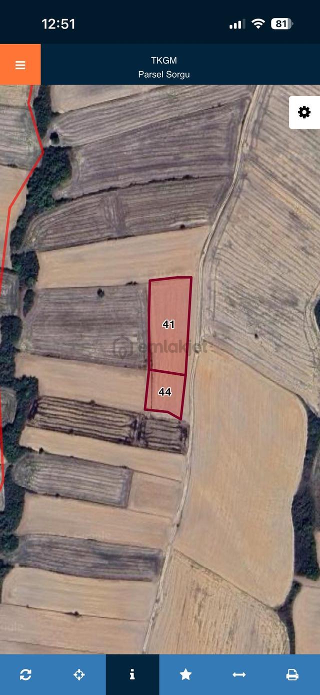 Hayrabolu Çerkezmüsellim'de Satılık 7200 M² Yatırımlık Uygun Fiyatlı Tarla 1