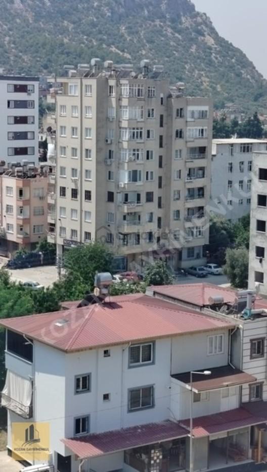 Kozan Gayrimenkulden Göçyolu Civarı Satılık 3+1 Doğalgazlı Daire 1