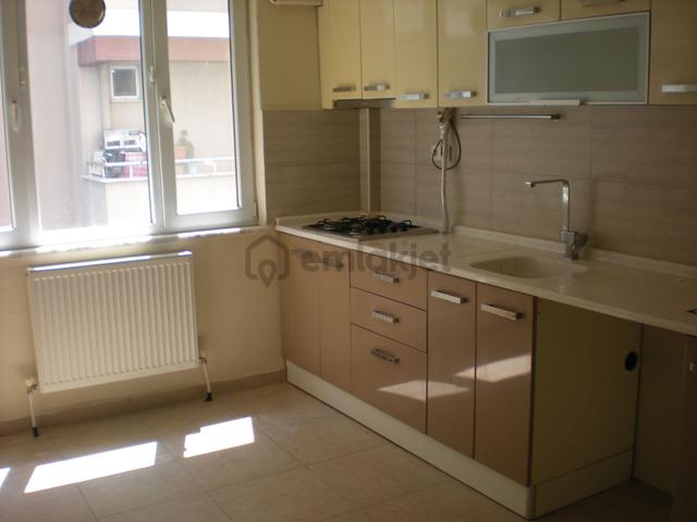 Balıkesir Bahçelievler De Demirdağ Emlak Tan Kiralık 3+1 Yüksek Giriş Daire. 1