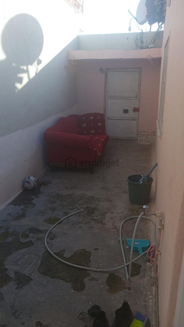Aydın Söke Yenicami Eski Garaj Yakını Bahçeli 2+1 Satılık Müstakil Ev 1