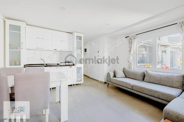 Torba Da Sahile 60 Mt Mesafede 1+1 Kiralık Bahçe Katı Daire 1
