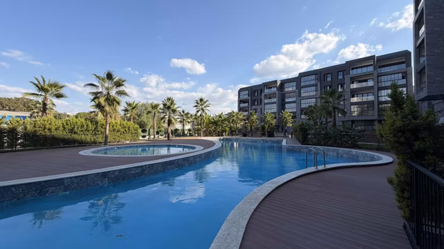 Kuşadası Merkezde 3+1 Ultra Lüks Daire