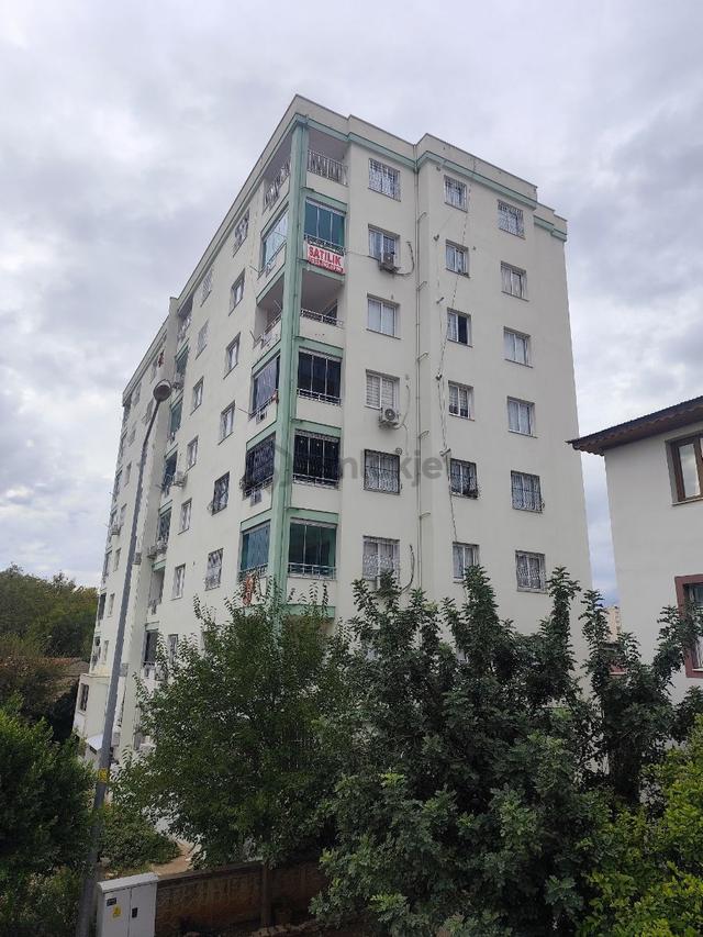 Kozan Gayrimenkulden Merkezi Lokasyonda Mazaralı Ekstralı Lüks 1