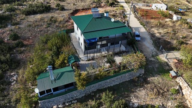 [ata]'dan Arslanlı'da Geniş Teraslı & Bahçeli Müstakil Villa 1