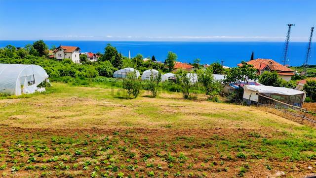 Akyazı Deniz Manzaralı 4 Kat İmarlı Yatırımlık Arsa 1