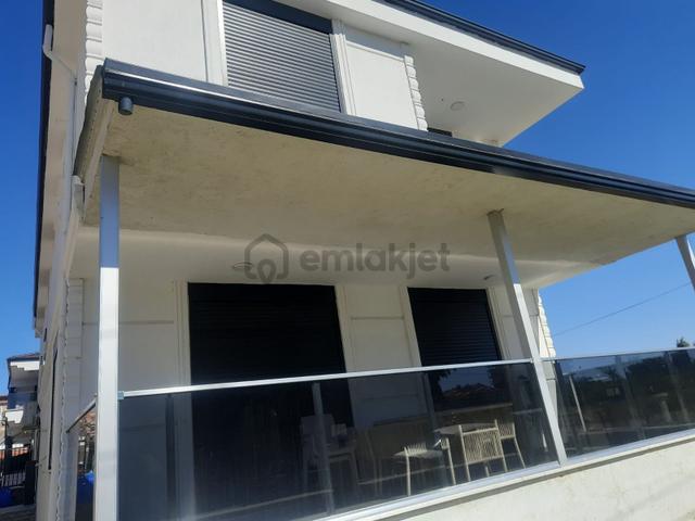 Sarımsaklı, Oteller Bölgesi'nde Eşyalı Kiralık Villa 1