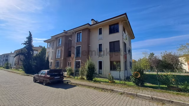 Kalıcı Konutlar 14. Bölgede Satılık Girişkat Daire 1