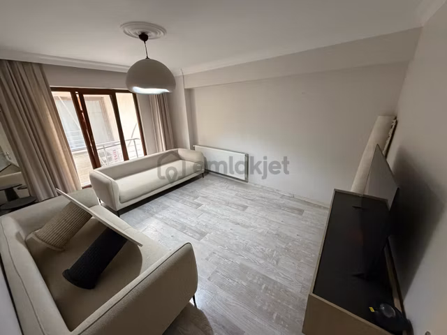 Eyüpsultan İslambey Mahallesi'nde Butik Sitede 2+1 Arakat 1