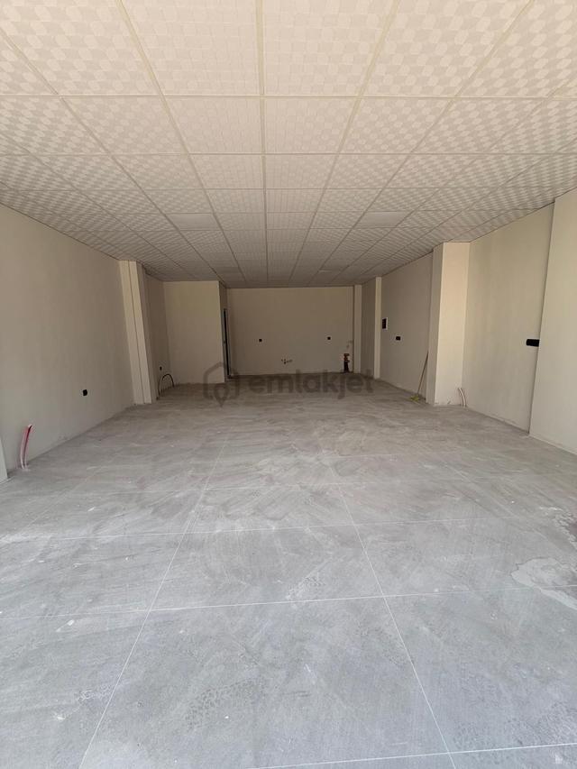 Hüdai Oral Caddesin De Denipole Yakın 230m2 Harika Konumda Kiralık Dükkan 1