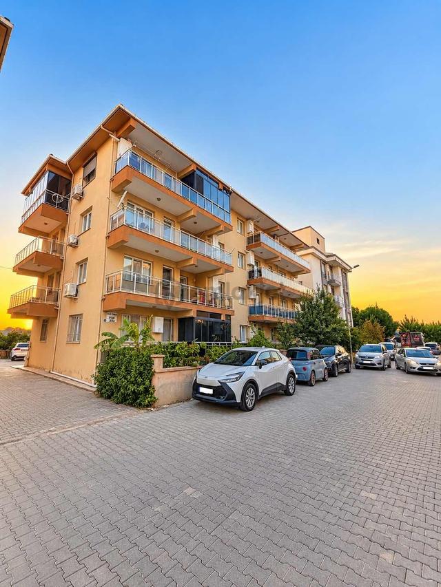 Camikebir Mahallesinin Tercih Edilen Bölgesinde Arakat 3+1 Daire 1
