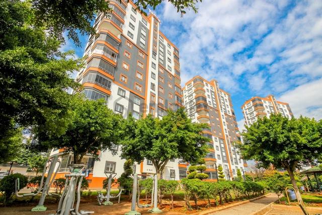 Havuzlu Site İçinde Doğalgazlı Deniz Manzaralı 3+1 Satılık Daire 1
