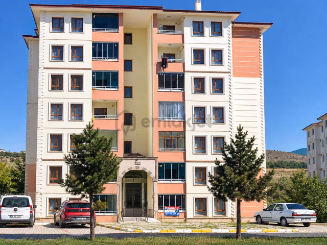 Ardahan Merkez’de Site İçinde 2+1 | 85 M² Net | Balkonlu | Krediye Uygun 1
