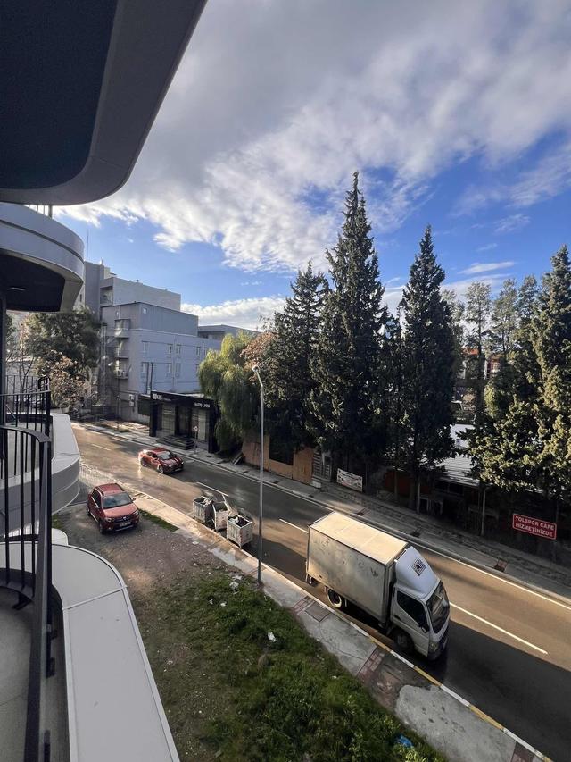 Allways Bornova'da 0 Eşyalı Yüksek Amortisman Değerli Cephe