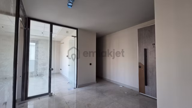 Akkent Mah. Tekince Plaza Da 2+1 Kiralık Ofis 1