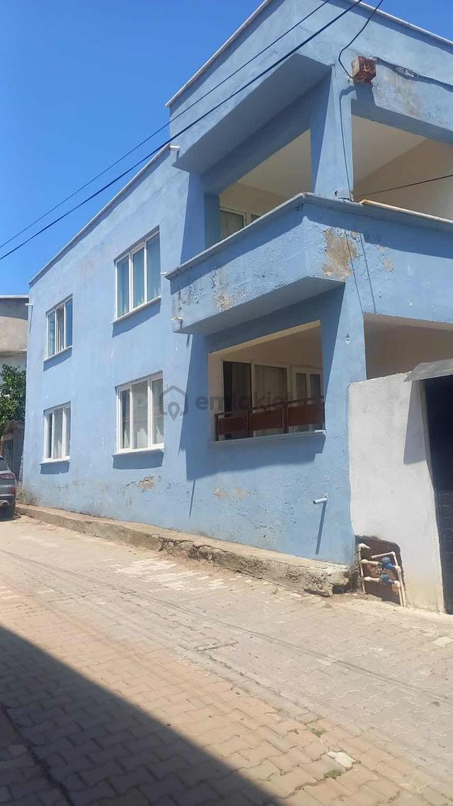 Akçay Coşgun Emlaktan Kızılkeçilide Full Apartman Fırsatı