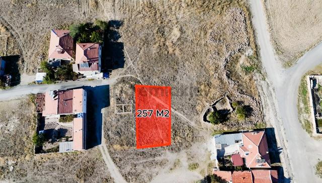 Çevre Yoluna 400 Metre | Tekstilkente Yakın | Ticari 257 M² Arsa 1