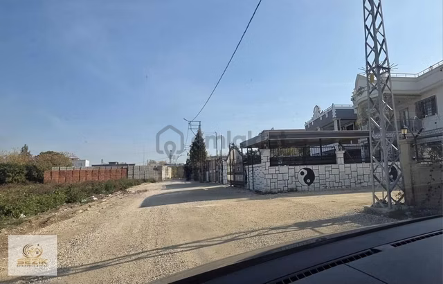 Mıdıkta Muhtarlık Civarında 485 M2 Tek Tapu 1