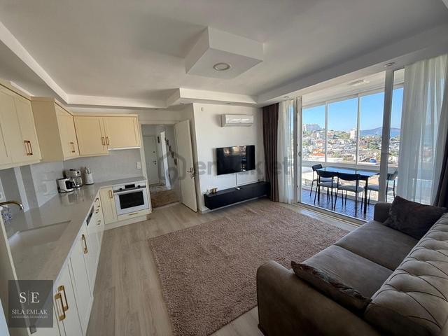 Panoramik Deniz Manzaralı, Eşyalı Kiralık 1+1 Lüks Daire 1