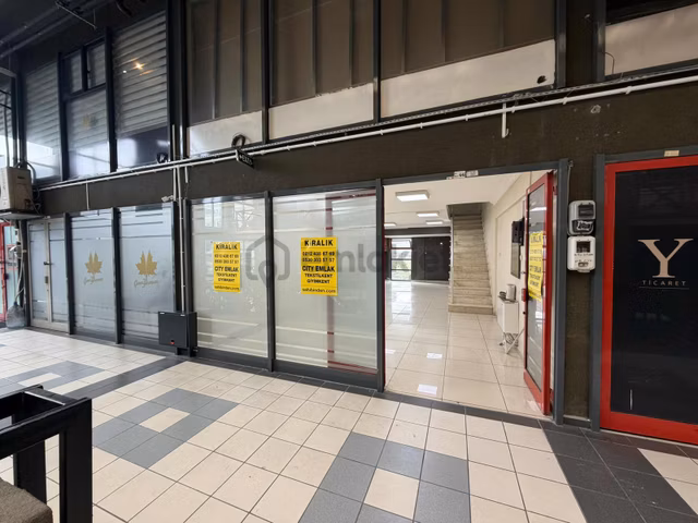 Tekstilkent City Emlaktan Şık Yapılı 120 M2 Ofis 1