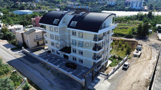 Alanya Demirtaş’ta Ayrı Mutfaklı 2+1 Eşyasız Kiralık Daire 1