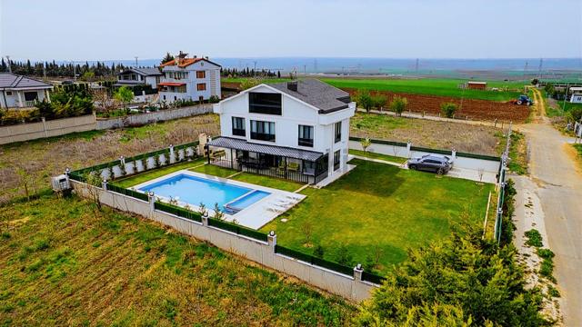 Gümüşyaka Ultralüks Havuzlu 1000m2 Arsa İçinde 360m2 Sıfır Villa