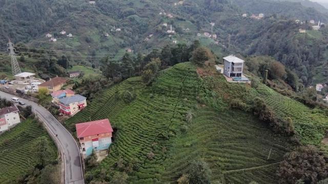 Sürmene Yeniay'da Deniz Manzaralı 1180 M² Satılık Arsa 1