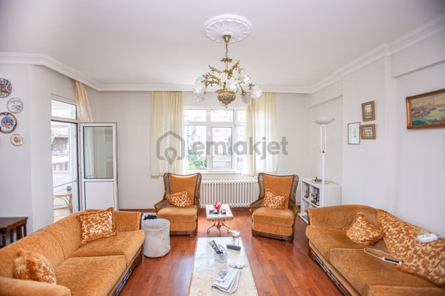 Gayrettepe Fulya'da Oturum Ve Yatırım İçin 3+1 Satılık Daire 1