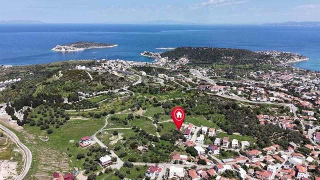 Karaburun Merkez'de Fırsat! 318 M² Konut İmarlı Arsa 1