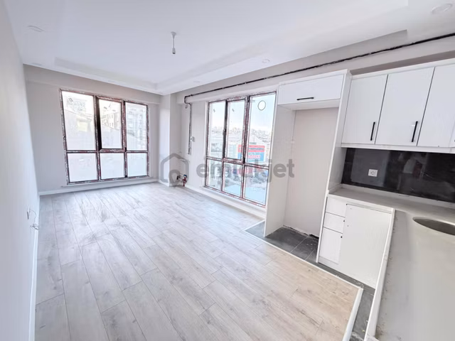 Sefaköy İnönü Mahallesi Satılık 1 + 1 Rezidans 1