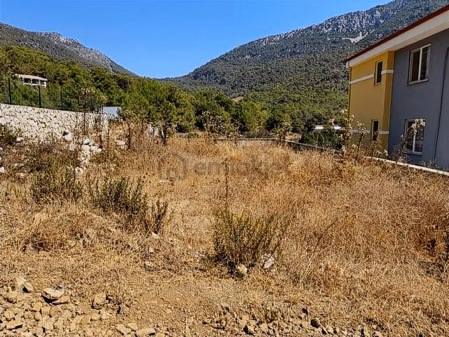 Mavikent Karaöz'de Deniz Manzaralı İmarlı Arsa 1