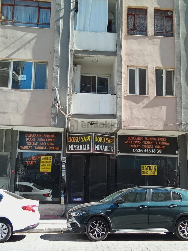 Balıkesir Burhaniye Mithatpaşa Caddesi Üzerinde Satılık Dükkan 1