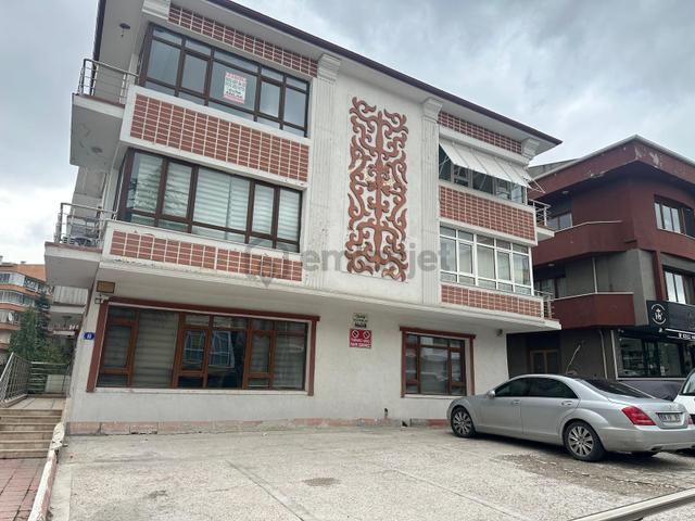 Kazım Özalpte Papazın Bağı 140 M² 4+1 Lüks Manzaralı Daire 1