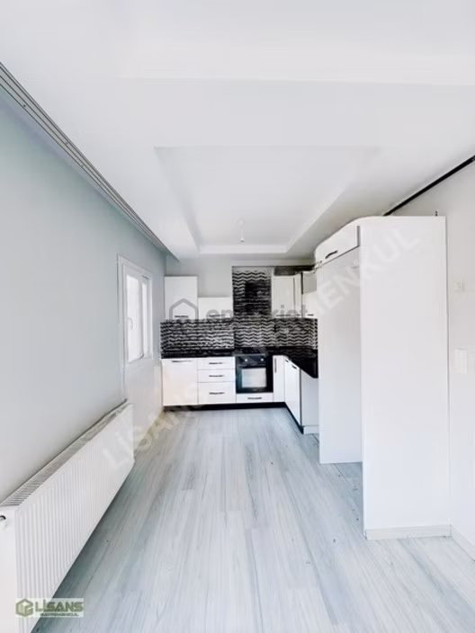 100.yl_altıneller_diş_hastanesi_civarı_d.gaz_iskanlı_ç.banyo_2+1 1