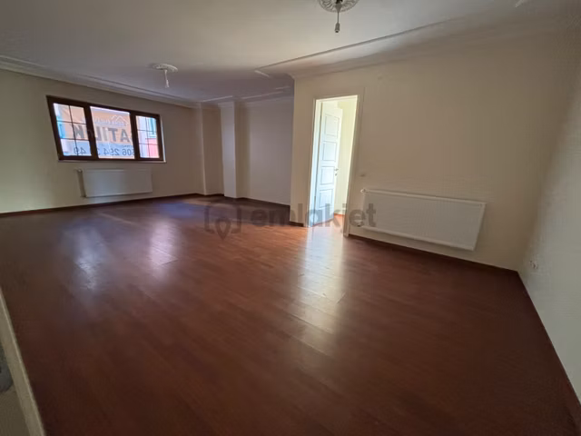 Yaylacıkta Merkezi Konumda Kiralık 2+1 Daire 105m² 1