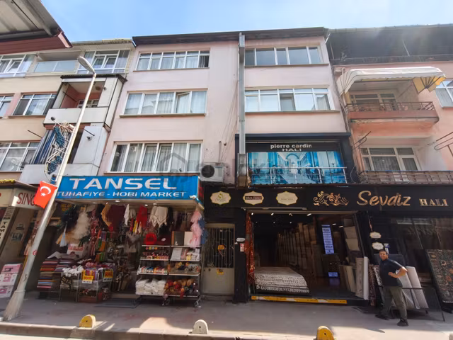 Cb- Mark'tan Çarşı Merkezde 2+1 Kiralık Daire 1