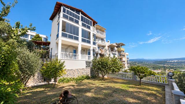 Bornova Atatürkte 419 M² Arsada 3 Ayrı Tapulu Tripleks 1