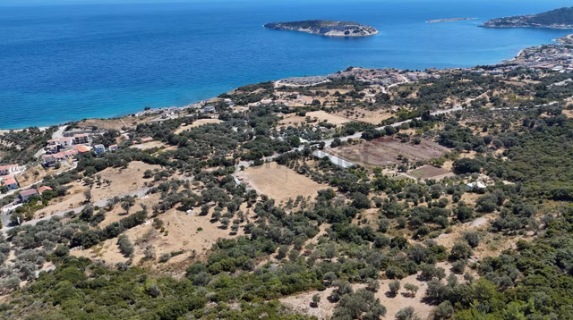 Karaburun Merkez, Hisarcık Mevki Panoramik Deniz Manzaralı Arazi 1