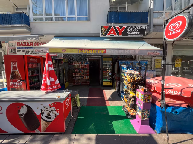 Agen'den İşlek Cadde Üzeri Hazır Kurulu Düzen Market 1