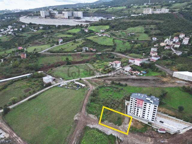 Şehir Hastanesine Yakın Tranwaya 2. Parsel 822 Tek Hisse 1
