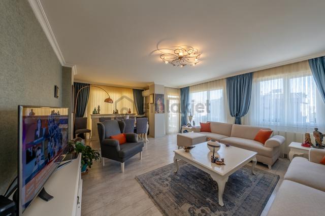 Bahçelievler Kadir Has Avm Yakını Kiralık 2+1 Daire